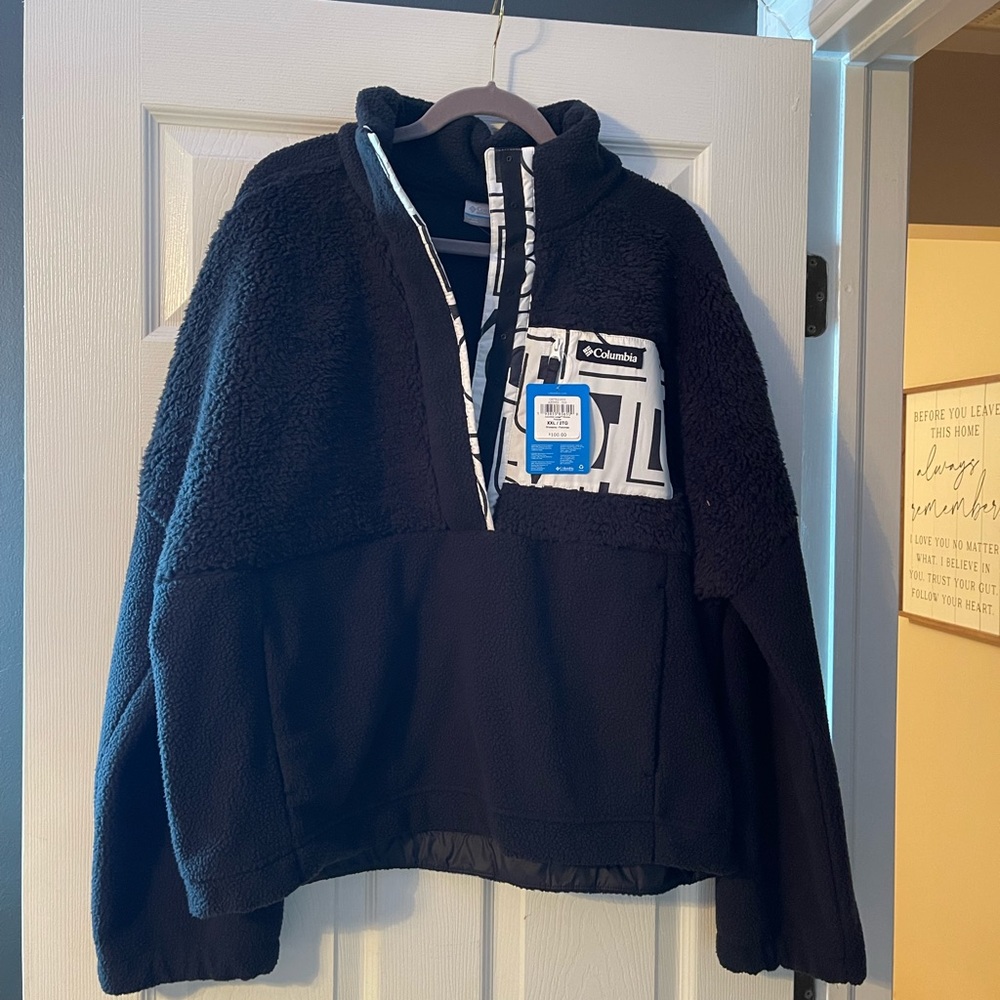 Columbia Women’s Sherpa Pullover